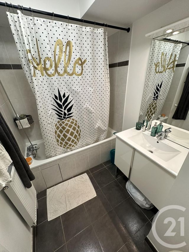 Appartement Duplex à louer - 3 pièces - 65.94 m2 - JUVISY SUR ORGE - 91 - ILE-DE-FRANCE - Century 21 Immo Danton