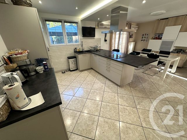 maison à vendre - 8 pièces - 208.0 m2 - VIRY CHATILLON - 91 - ILE-DE-FRANCE - Century 21 Immo Danton