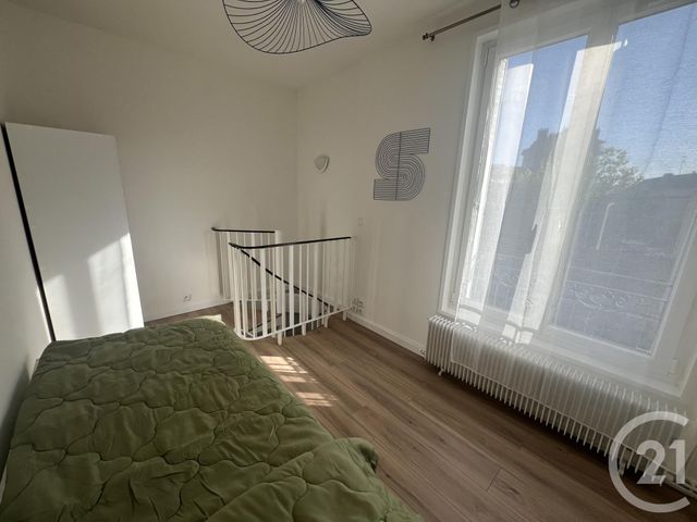 Appartement Duplex à louer - 2 pièces - 24.0 m2 - JUVISY SUR ORGE - 91 - ILE-DE-FRANCE - Century 21 Immo Danton