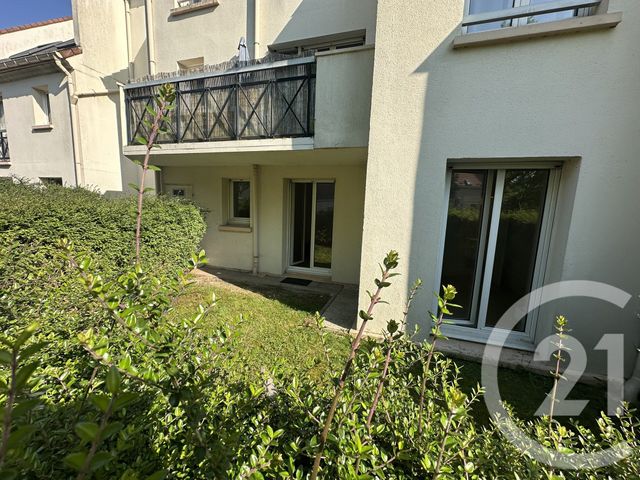 Appartement F2 à vendre - 2 pièces - 38.4 m2 - RUNGIS - 94 - ILE-DE-FRANCE - Century 21 Immo Danton