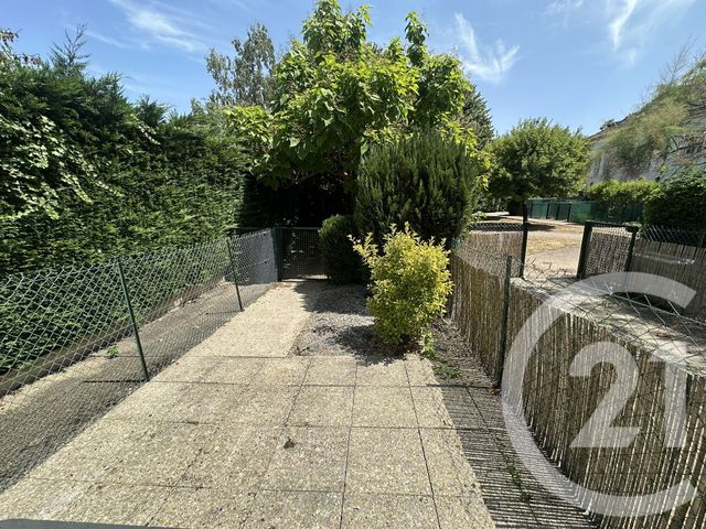 Appartement F1 à louer - 1 pièce - 27.84 m2 - ST PIERRE DU PERRAY - 91 - ILE-DE-FRANCE - Century 21 Immo Danton