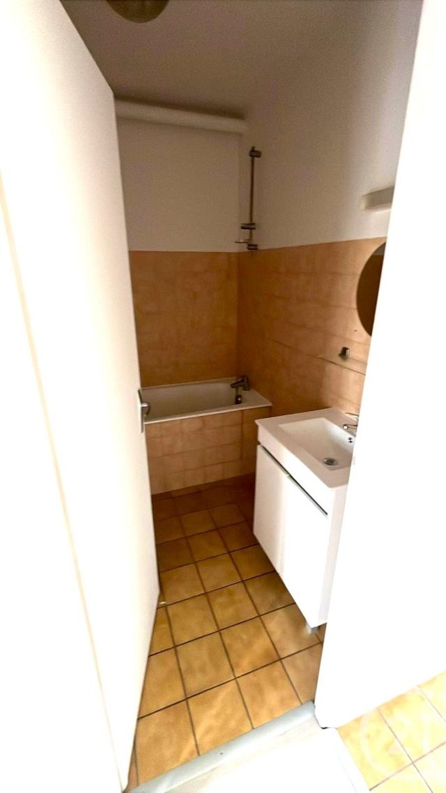 Appartement F1 à louer - 1 pièce - 24.65 m2 - JUVISY SUR ORGE - 91 - ILE-DE-FRANCE - Century 21 Immo Danton