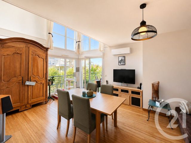 Appartement Duplex à vendre - 6 pièces - 101.0 m2 - JUVISY SUR ORGE - 91 - ILE-DE-FRANCE - Century 21 Immo Danton