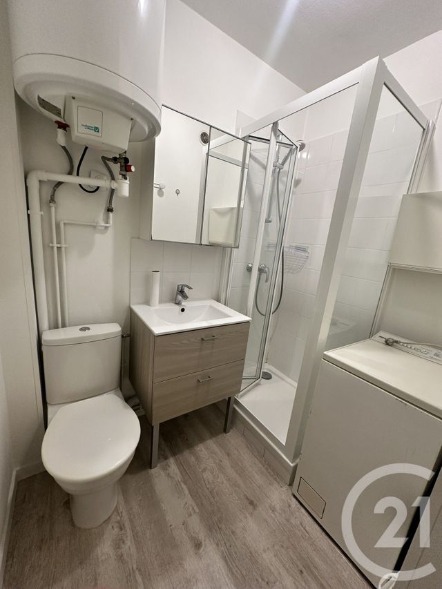 Appartement F1 à louer - 1 pièce - 19.0 m2 - JUVISY SUR ORGE - 91 - ILE-DE-FRANCE - Century 21 Immo Danton