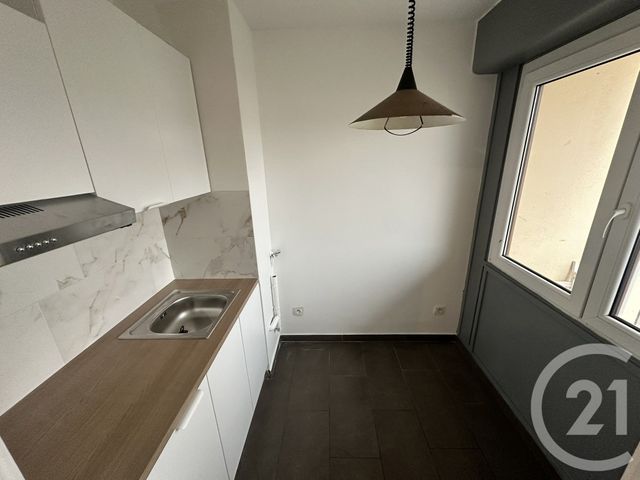 Appartement F1 à louer - 1 pièce - 31.0 m2 - JUVISY SUR ORGE - 91 - ILE-DE-FRANCE - Century 21 Immo Danton