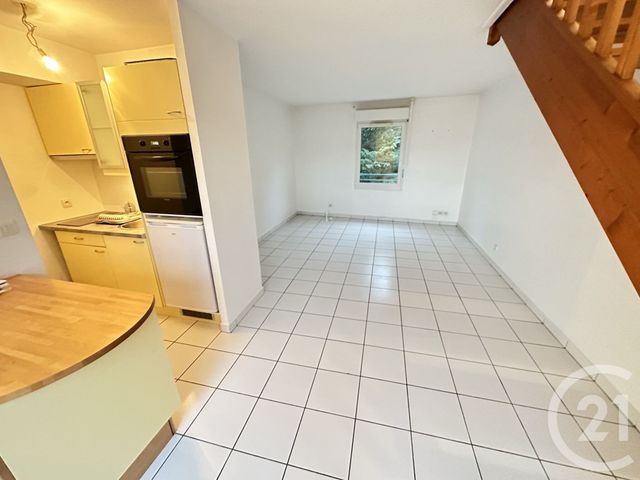 Appartement Duplex à louer - 2 pièces - 39.9 m2 - PALAISEAU - 91 - ILE-DE-FRANCE - Century 21 Immo Danton