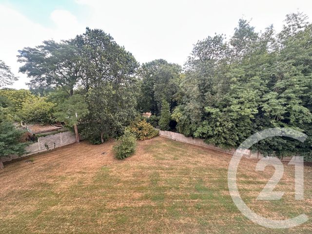 Appartement F2 à vendre - 2 pièces - 41.43 m2 - STE GENEVIEVE DES BOIS - 91 - ILE-DE-FRANCE - Century 21 Immo Danton