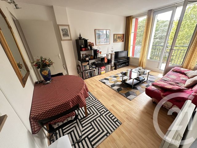 Appartement F2 à vendre - 2 pièces - 41.43 m2 - STE GENEVIEVE DES BOIS - 91 - ILE-DE-FRANCE - Century 21 Immo Danton