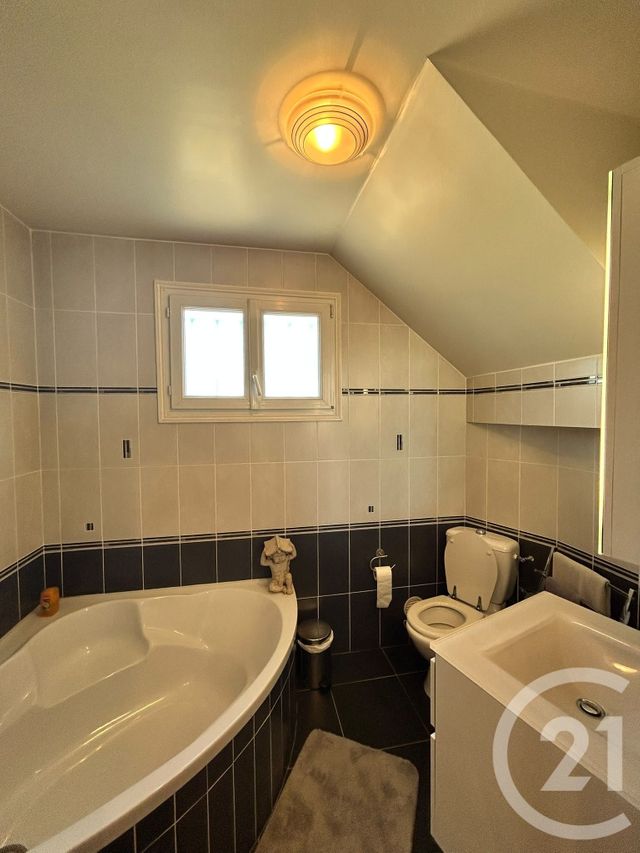 maison à vendre - 6 pièces - 126.0 m2 - JUVISY SUR ORGE - 91 - ILE-DE-FRANCE - Century 21 Immo Danton