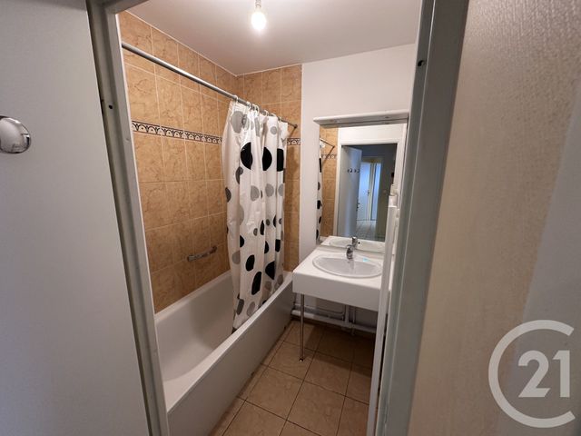 Appartement à louer - 3 pièces - 62.19 m2 - JUVISY SUR ORGE - 91 - ILE-DE-FRANCE - Century 21 Immo Danton