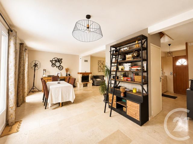maison à vendre - 7 pièces - 139.59 m2 - VIRY CHATILLON - 91 - ILE-DE-FRANCE - Century 21 Immo Danton