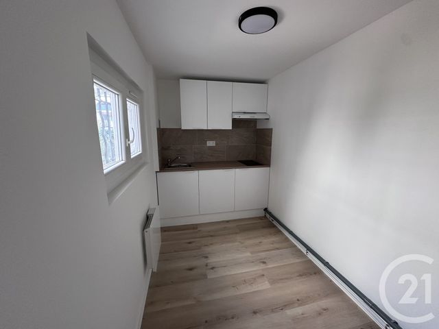 Appartement F2 à louer - 2 pièces - 35.8 m2 - JUVISY SUR ORGE - 91 - ILE-DE-FRANCE - Century 21 Immo Danton