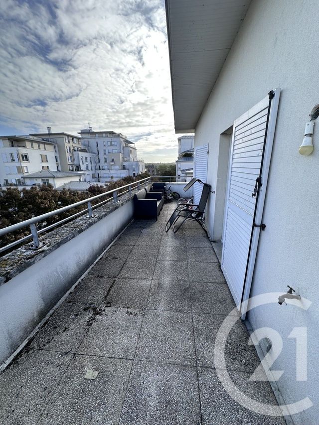 Appartement Duplex à louer - 2 pièces - 46.3 m2 - JUVISY SUR ORGE - 91 - ILE-DE-FRANCE - Century 21 Immo Danton