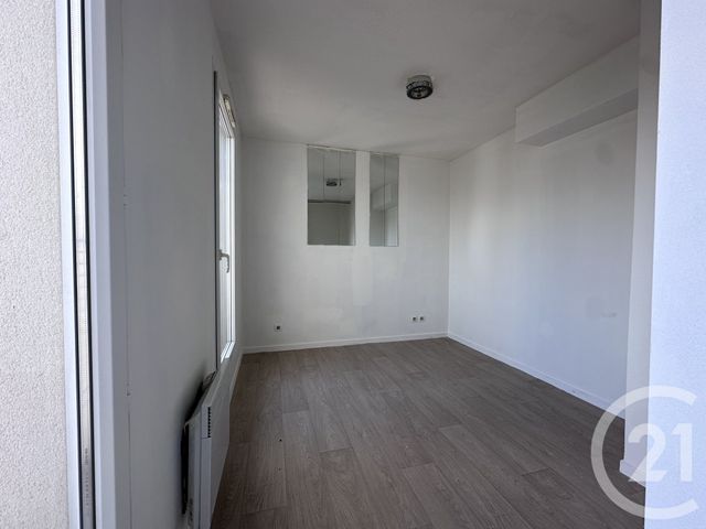 Appartement Duplex à louer - 2 pièces - 46.3 m2 - JUVISY SUR ORGE - 91 - ILE-DE-FRANCE - Century 21 Immo Danton