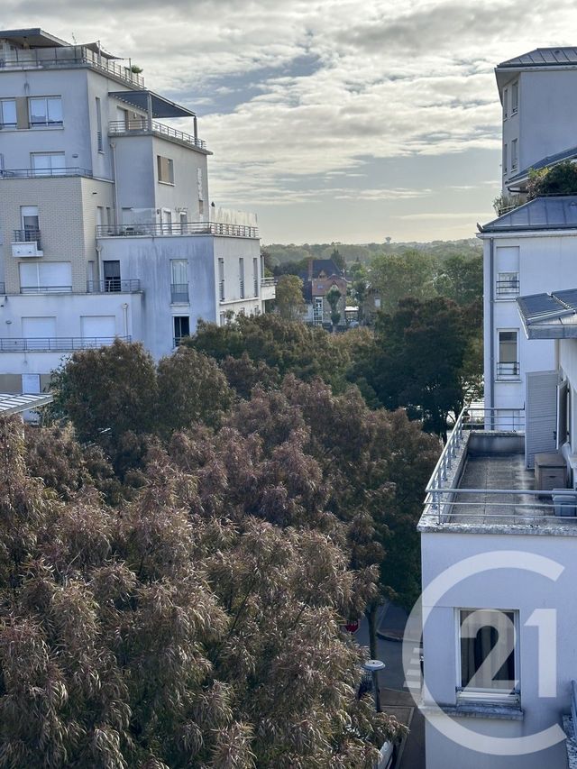 Appartement Duplex à louer - 2 pièces - 46.3 m2 - JUVISY SUR ORGE - 91 - ILE-DE-FRANCE - Century 21 Immo Danton