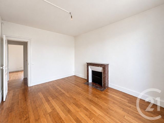 Appartement F2 à vendre - 2 pièces - 47.07 m2 - JUVISY SUR ORGE - 91 - ILE-DE-FRANCE - Century 21 Immo Danton
