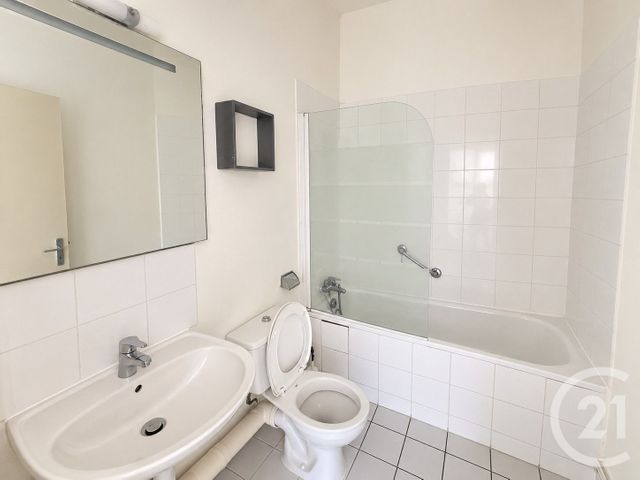 Appartement F2 à vendre - 2 pièces - 40.15 m2 - JUVISY SUR ORGE - 91 - ILE-DE-FRANCE - Century 21 Immo Danton