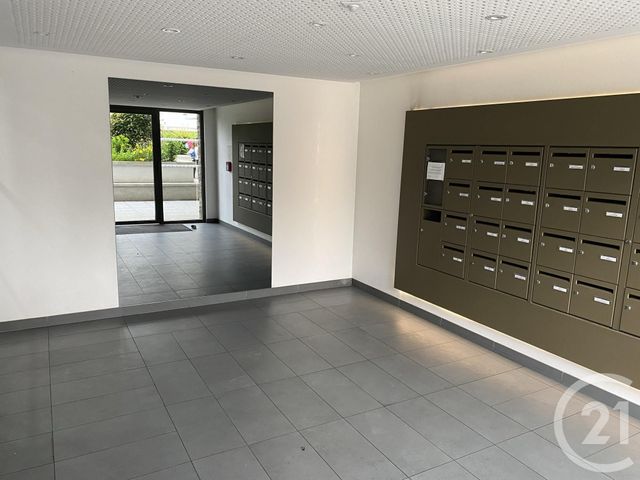 Appartement F2 à louer - 2 pièces - 41.13 m2 - JUVISY SUR ORGE - 91 - ILE-DE-FRANCE - Century 21 Immo Danton